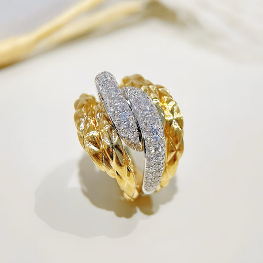 Vintage 18k Gold Diamond Ring (Item No. VT332)