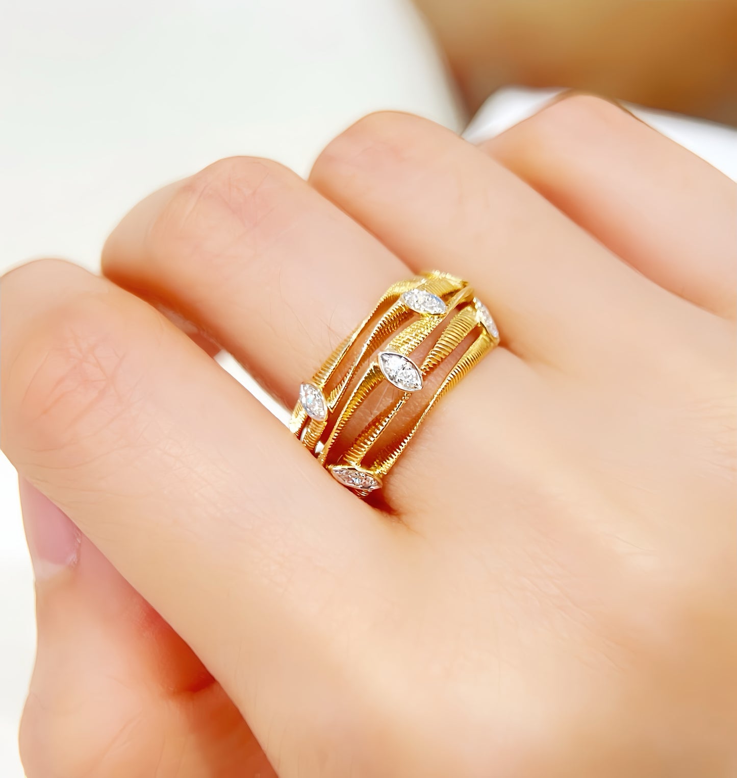 Vintage 18k Gold Diamond Ring (Item No. VT305)