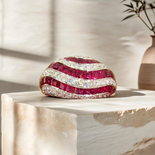 Dual Flow 18k Gold Diamond Ruby Ring (Item No. VT224）