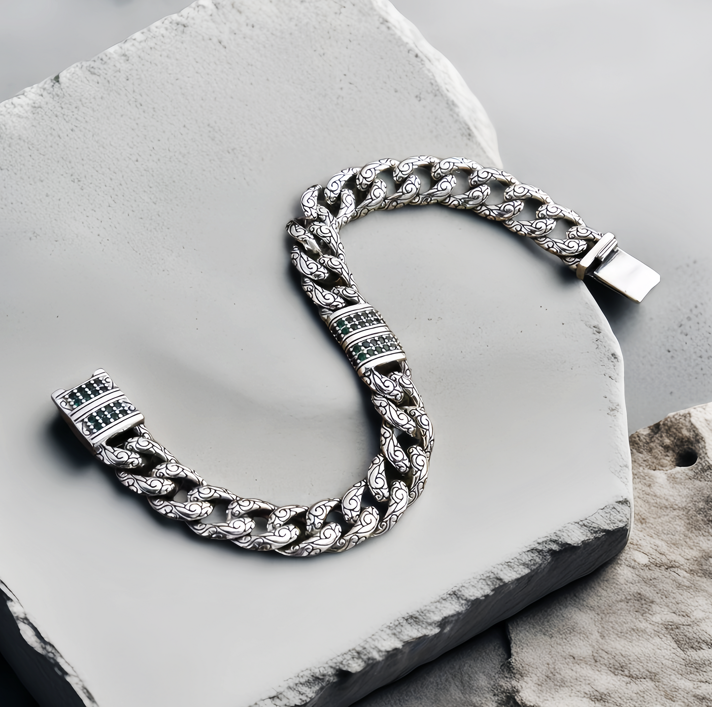 Fashion Silver Bracelet (Item No. B0689）