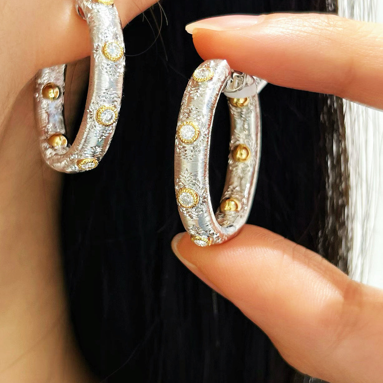 Vintage 18k Gold Diamond Earring (Item No. VT361)