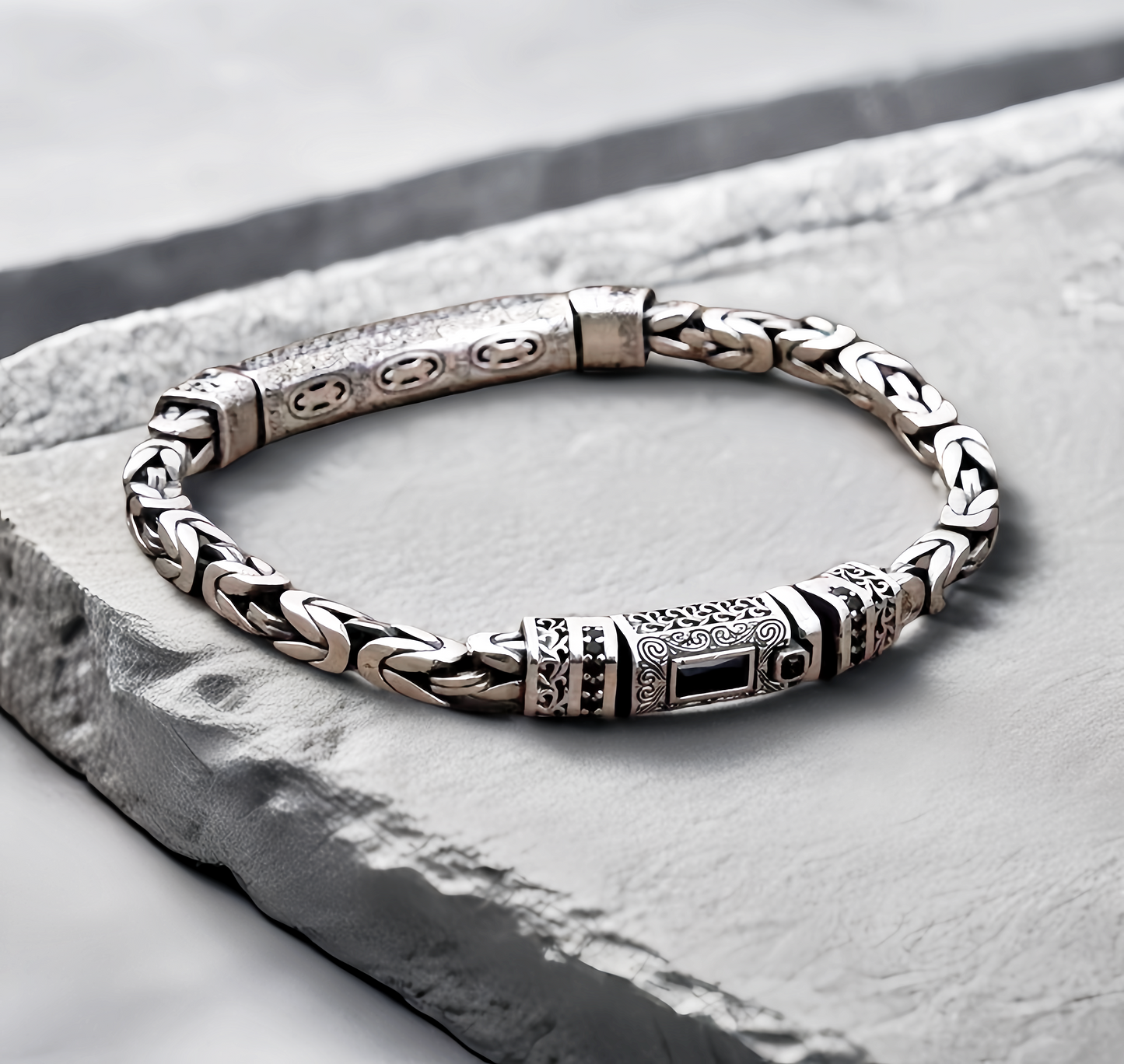 Fashion Silver Bracelet (Item No. B0683）