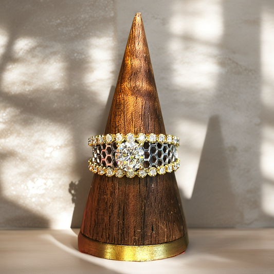 Vintage Black Lace 18k Gold Diamond Ring (Item No. VT046）