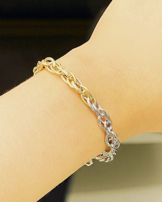 Curb Link 18K Gold Bracelet (Item No. SJB009）