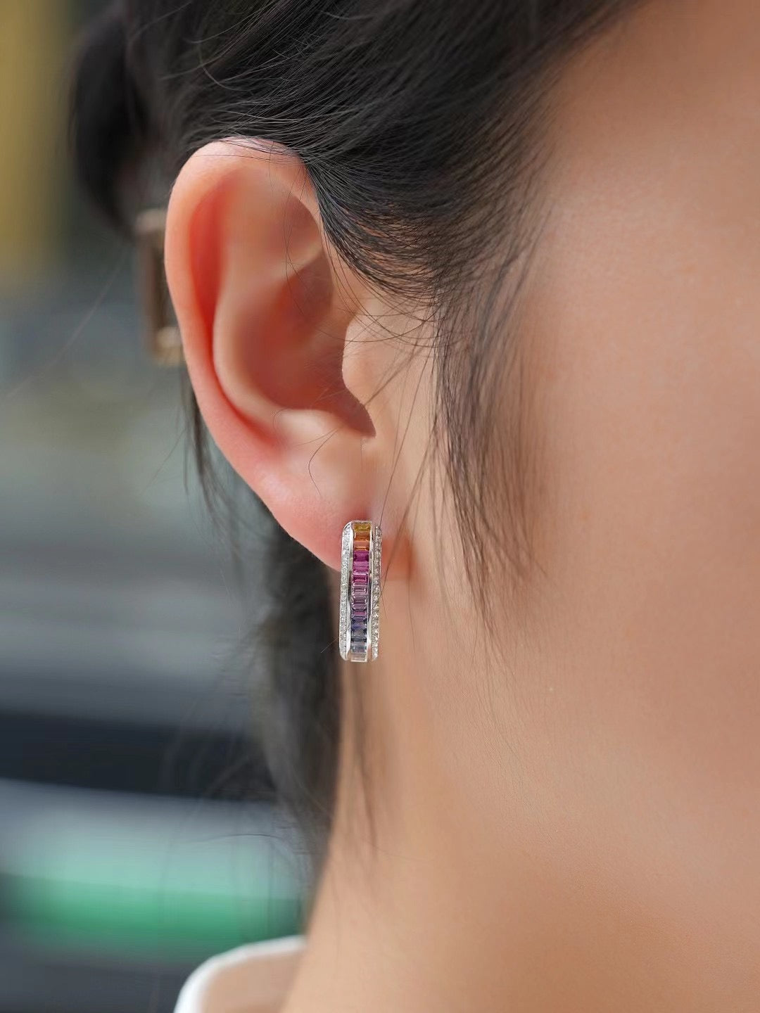 Rainbow Sapphire 18k Gold Earring (Item No. SA052）
