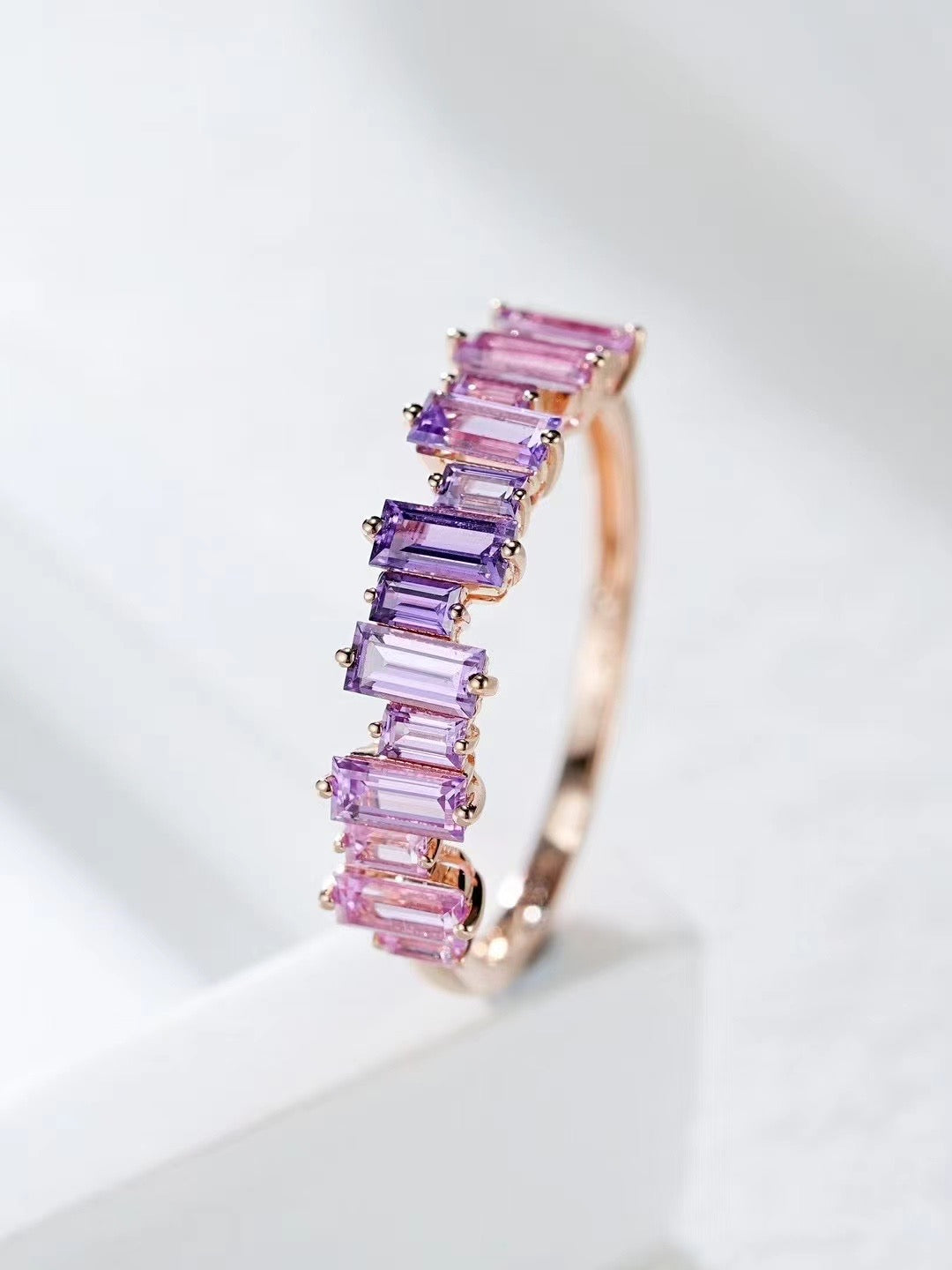 T Square Cut Rainbow Sapphire 18k Gold Ring (Item No. SA026）