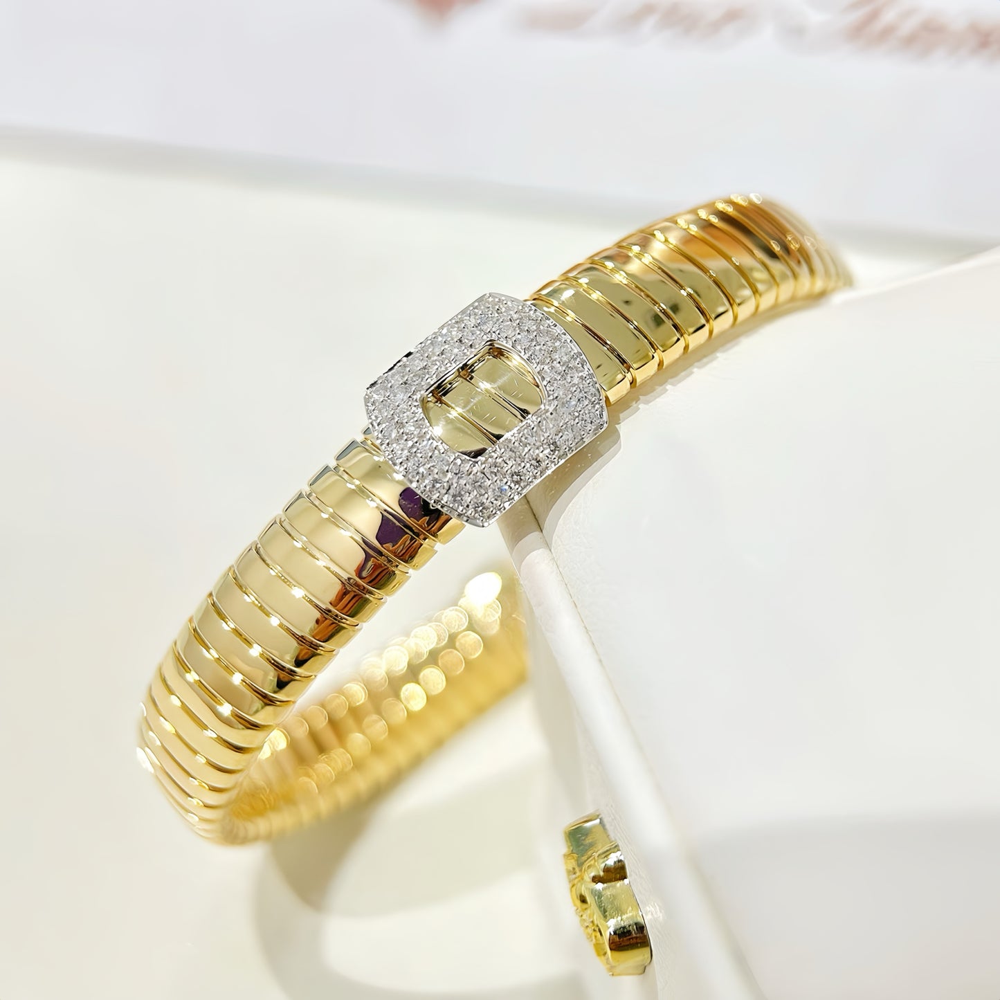 Vintage 18k Gold Diamond Bracelet (Item No. VT354)