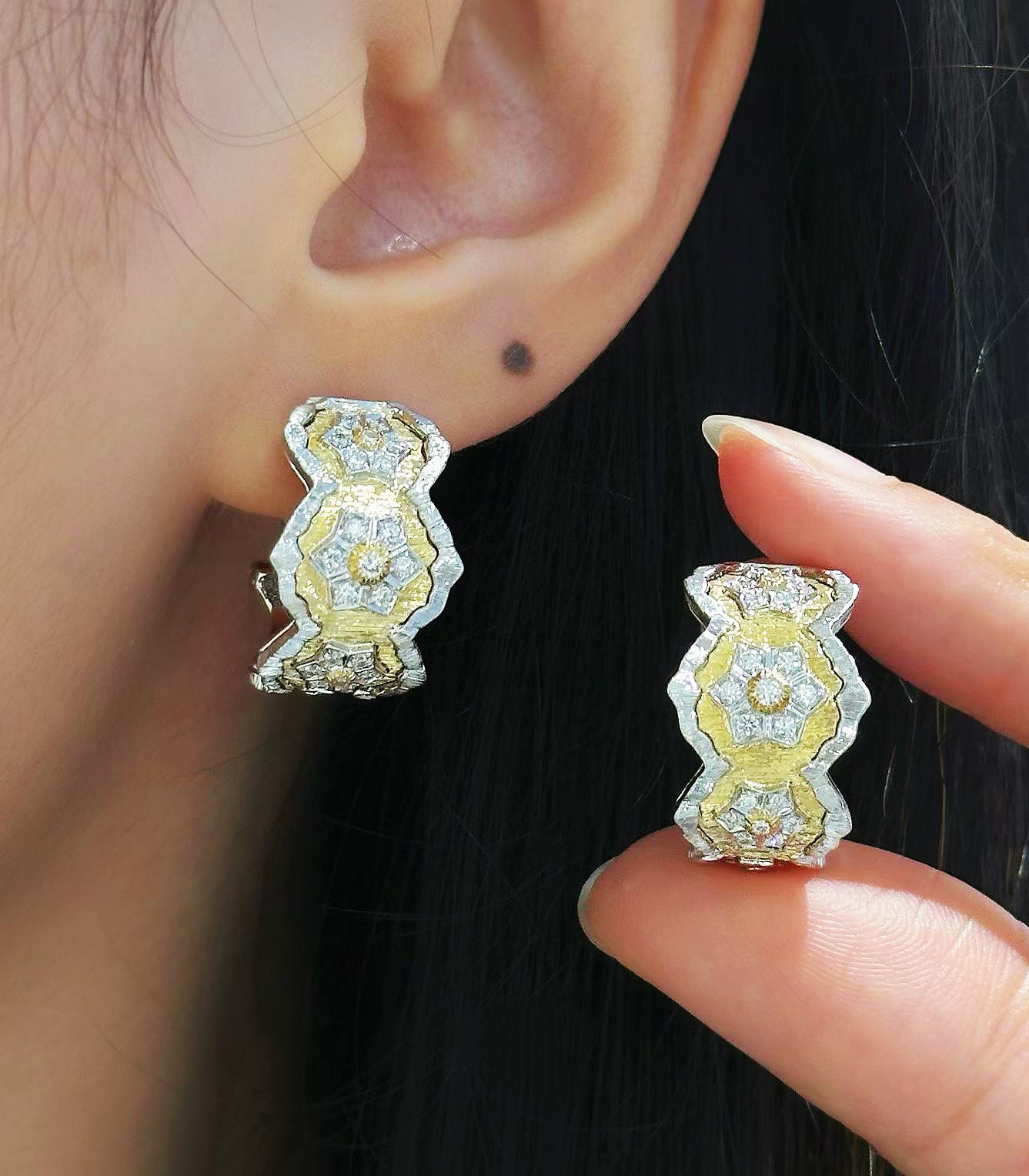 Vintage 18k Gold Diamond Earring (Item No. VT362)