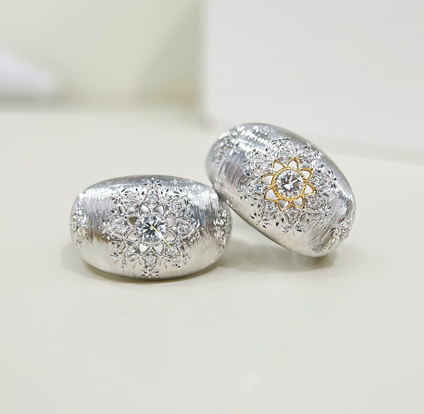 Vintage 18k Gold Diamond Ring (Item No. VT449）