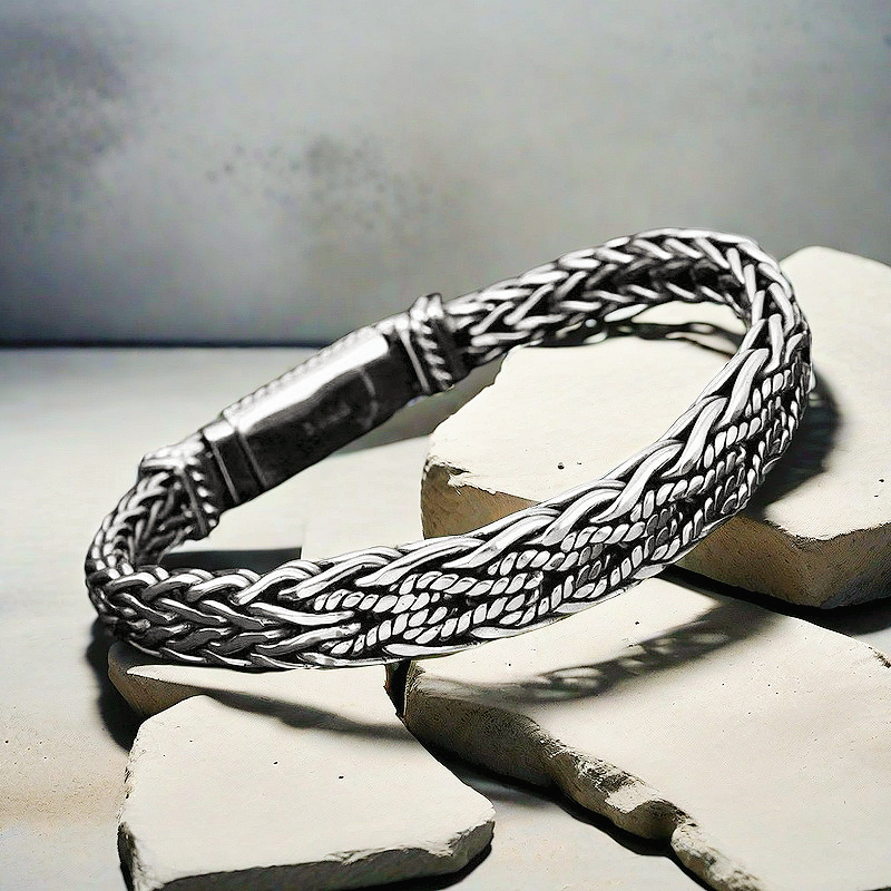 Braided Silver Bracelet (Item No. B0676）