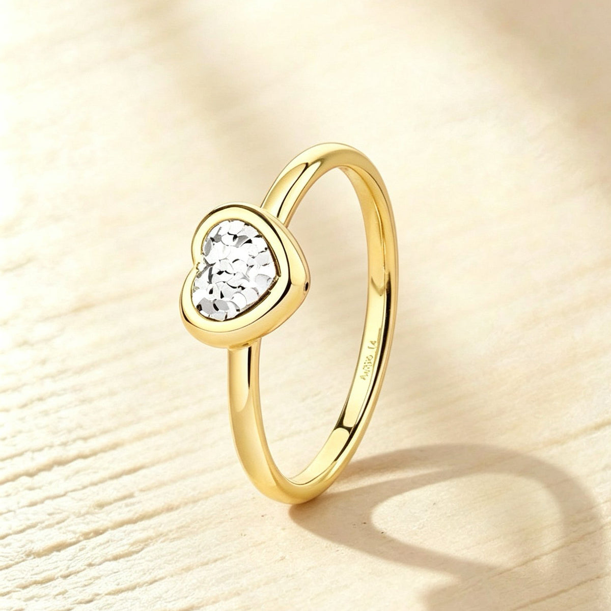 Bubble Heart Diamond-like 18k Gold Ring (Item No. HFR009）