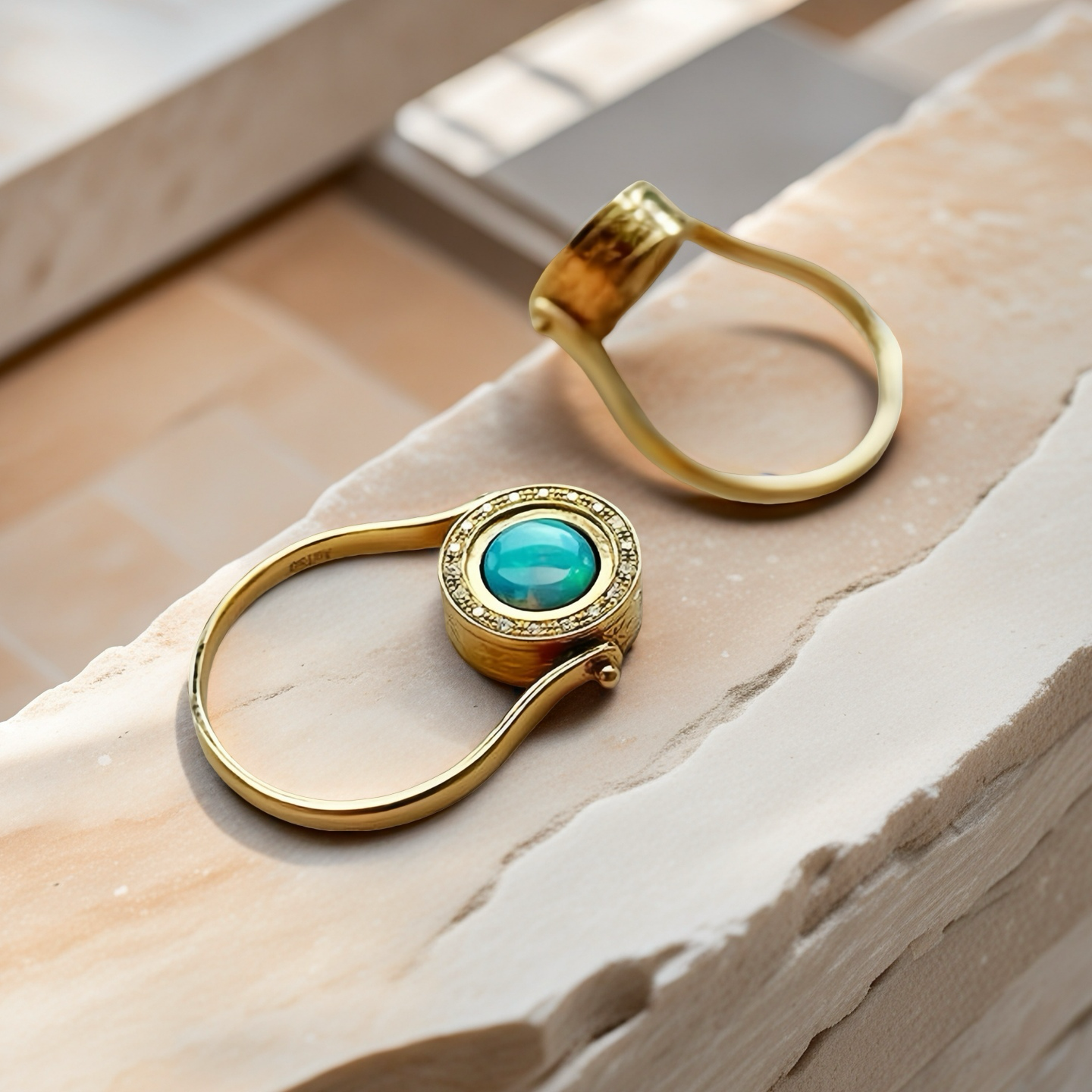 Athena Opal 18k Gold Diamond Ring (Item No. VT038）