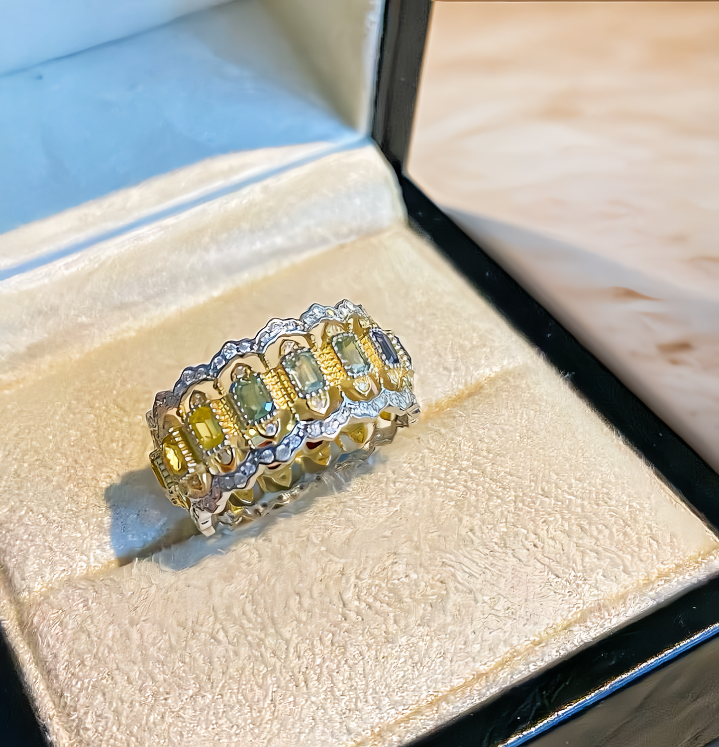 Vintage 18k Gold Diamond Ring (Item No. VT159）