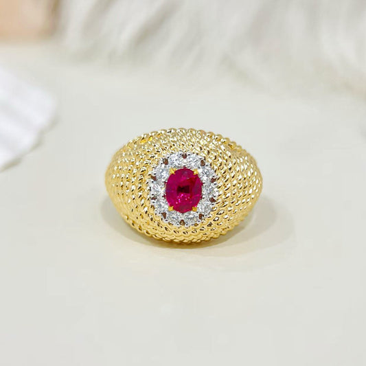 Vintage 18k Gold Diamond Ring (Item No. VT363）