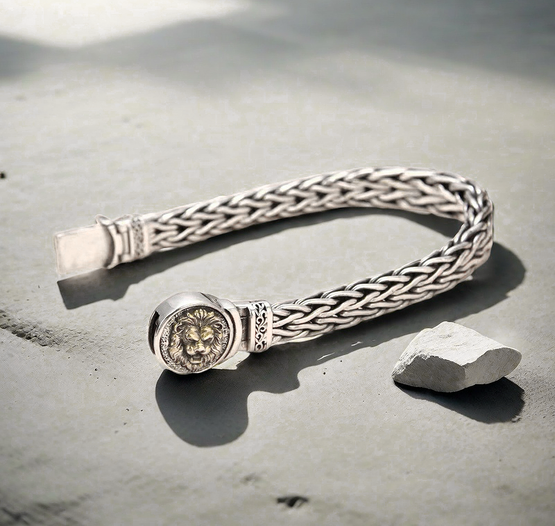 Lion Braided Silver Bracelet (Item No. B0667）