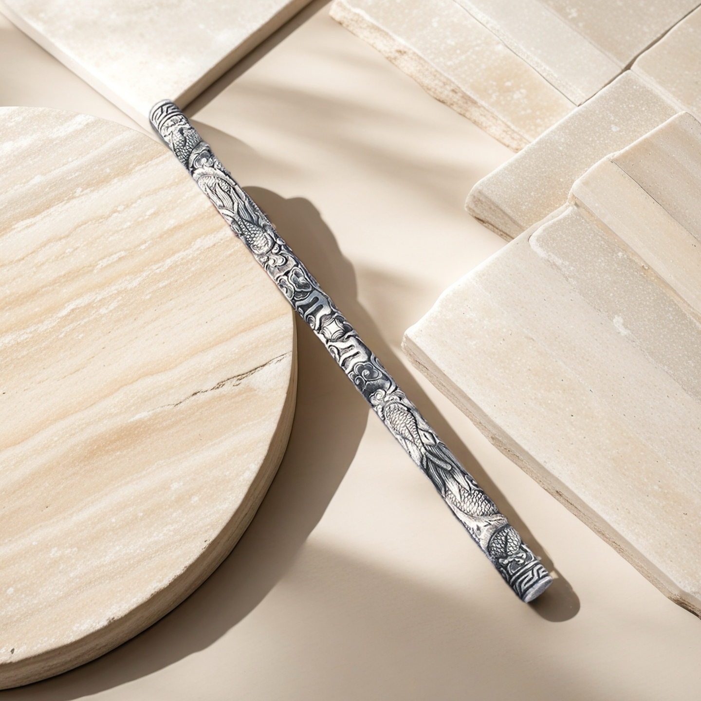 Two Dragons Silver Bangle (Item No. B0105)