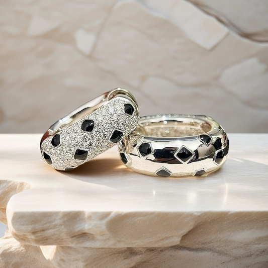 Black Panther Vintage 18k Gold Diamond Earring (Item No. VT021）