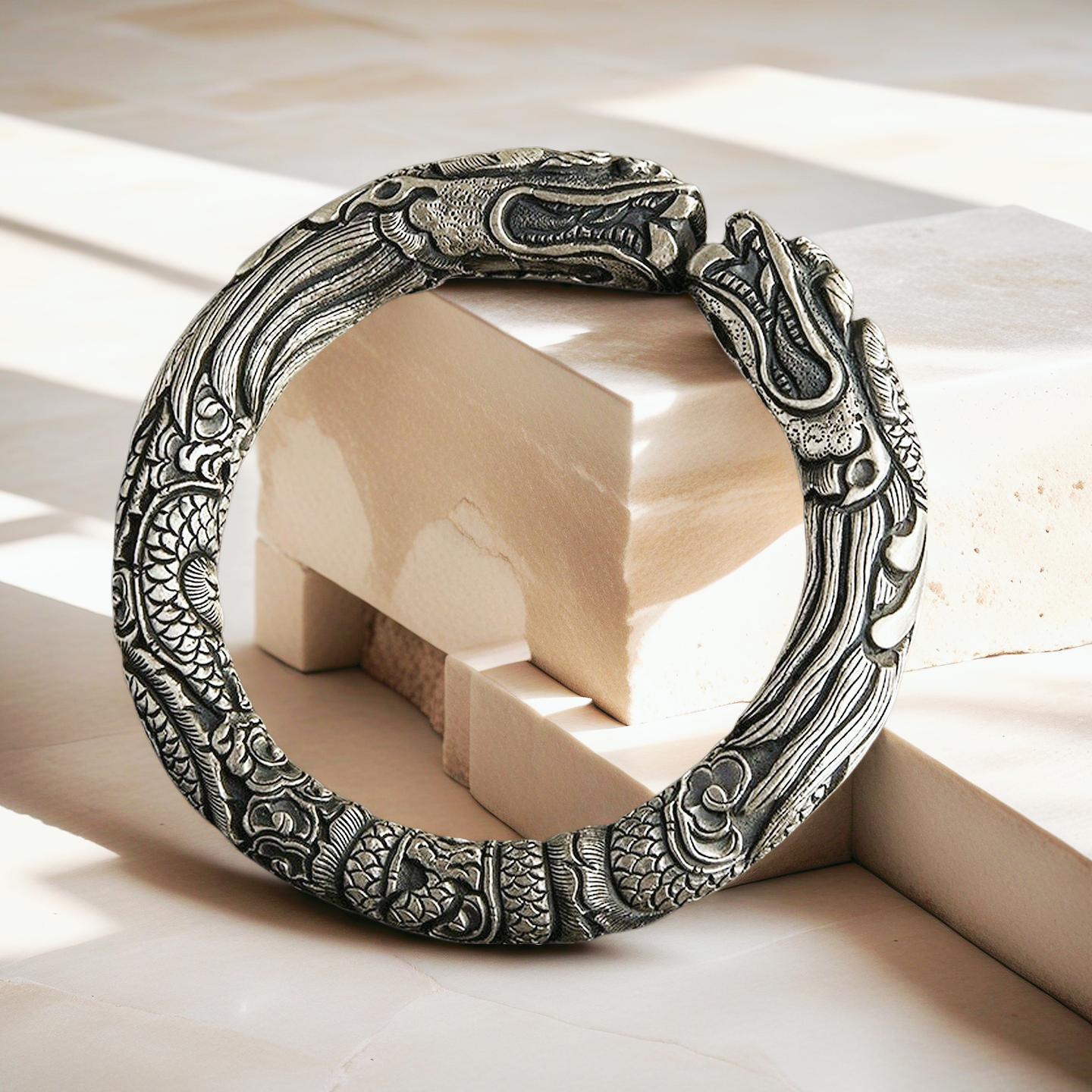 300g Double Dragon Silver Bangle (Item No. B0015)