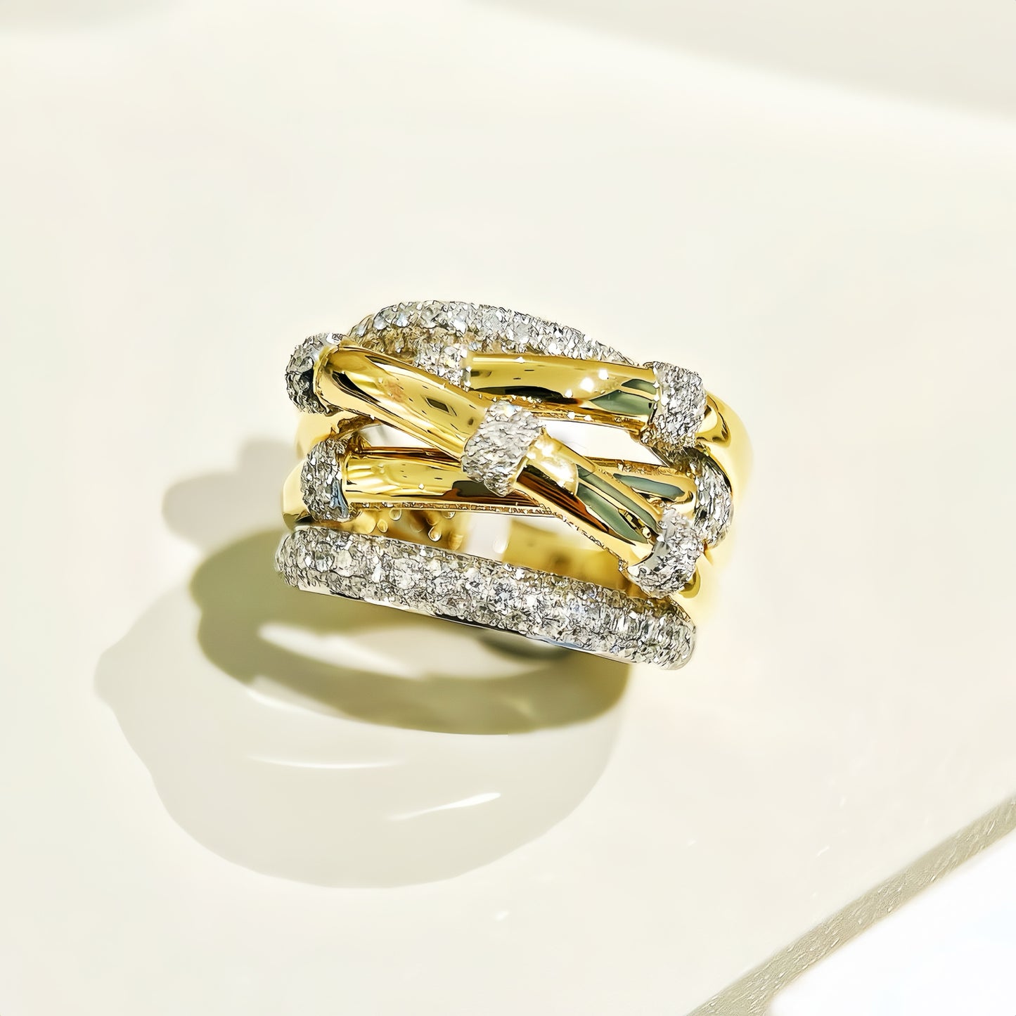 Vintage 18k Gold Diamond Ring (Item No. VT 284)