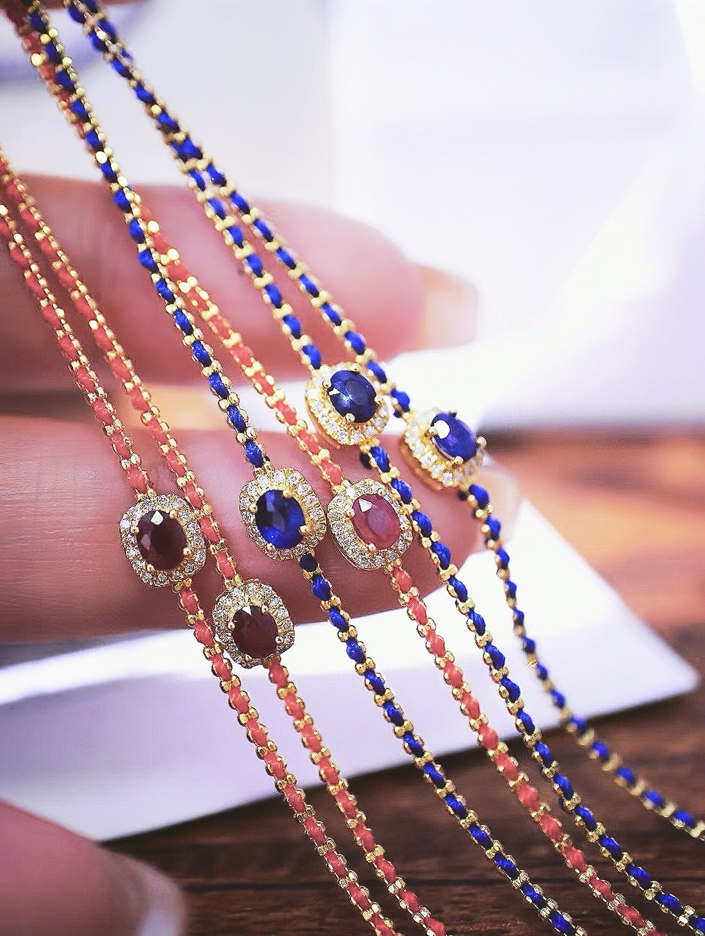 Weaving 18k Gold Emerald Ruby Sapphire Bracelet (Item No. VT120）