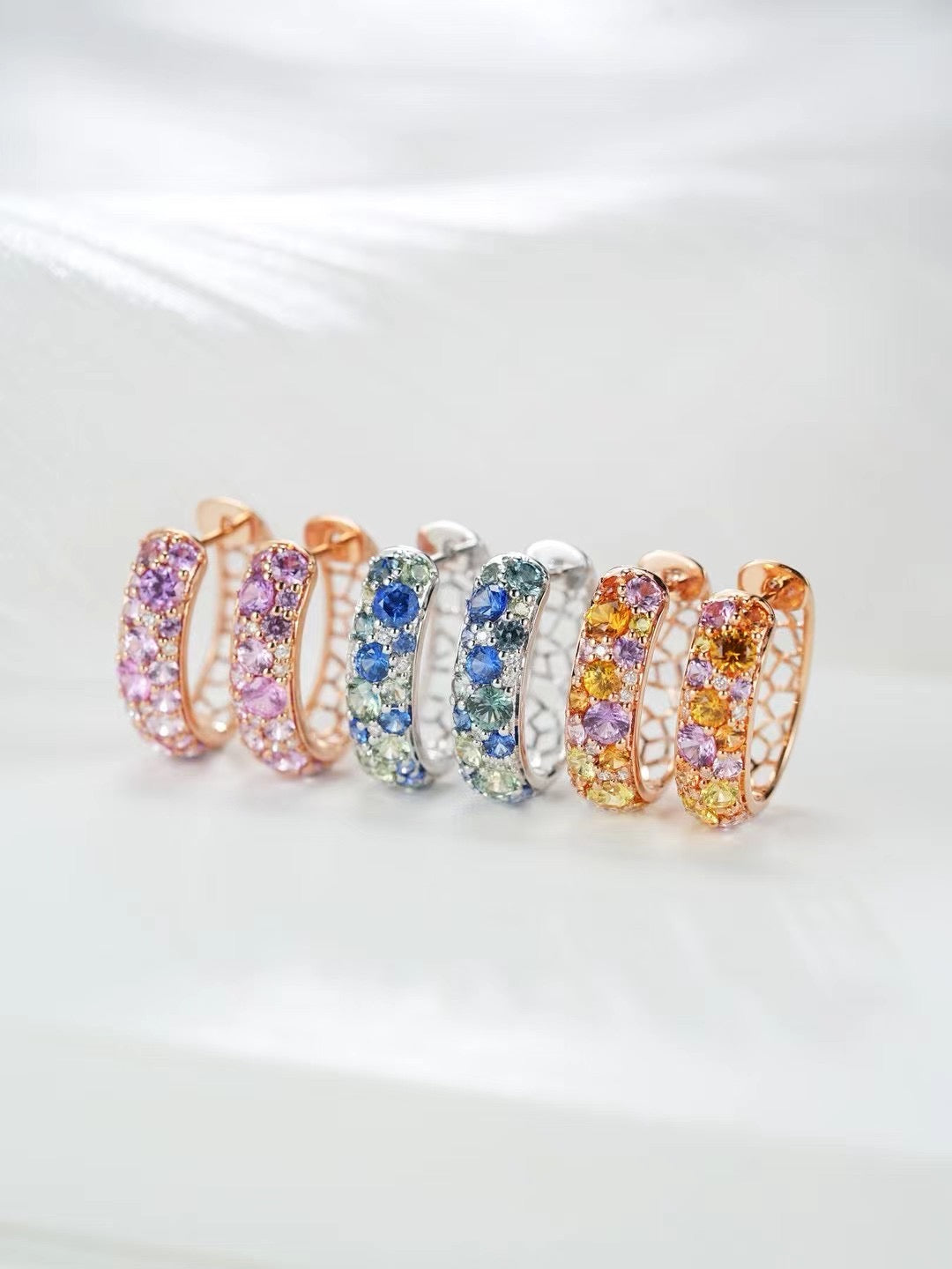 Rainbow Sapphire 18k Gold Earring (Item No. SA044）