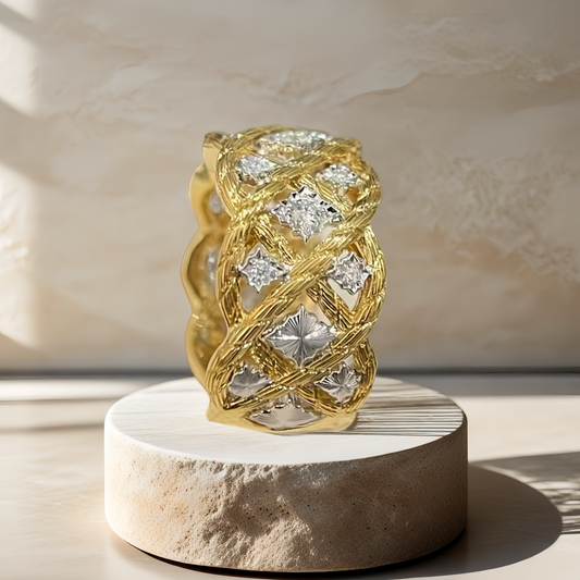 Vintage 18k Gold Diamond Ring (Item No. VT145）