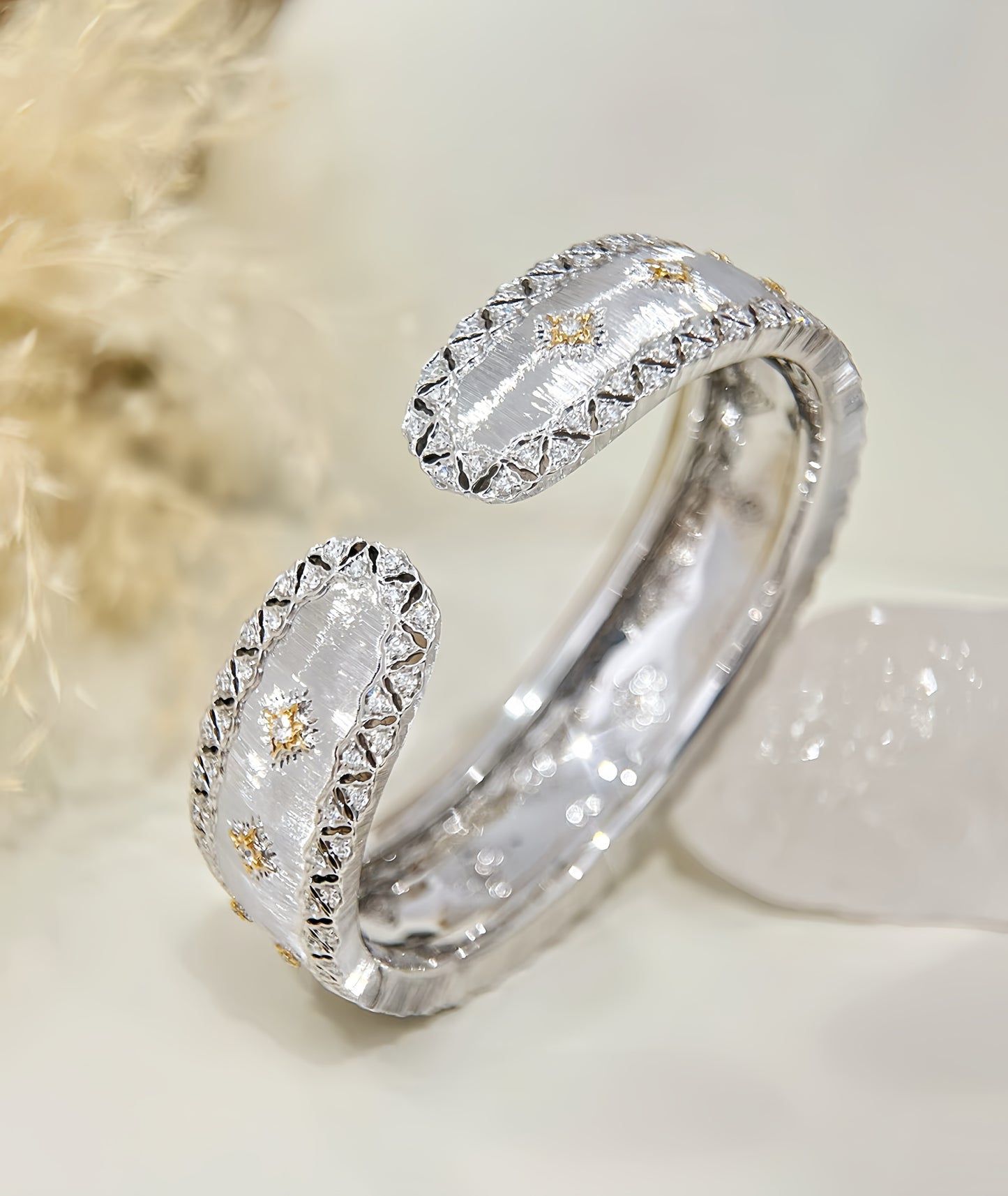 Vintage 18k Gold Diamond Bracelet (Item No. VT346)