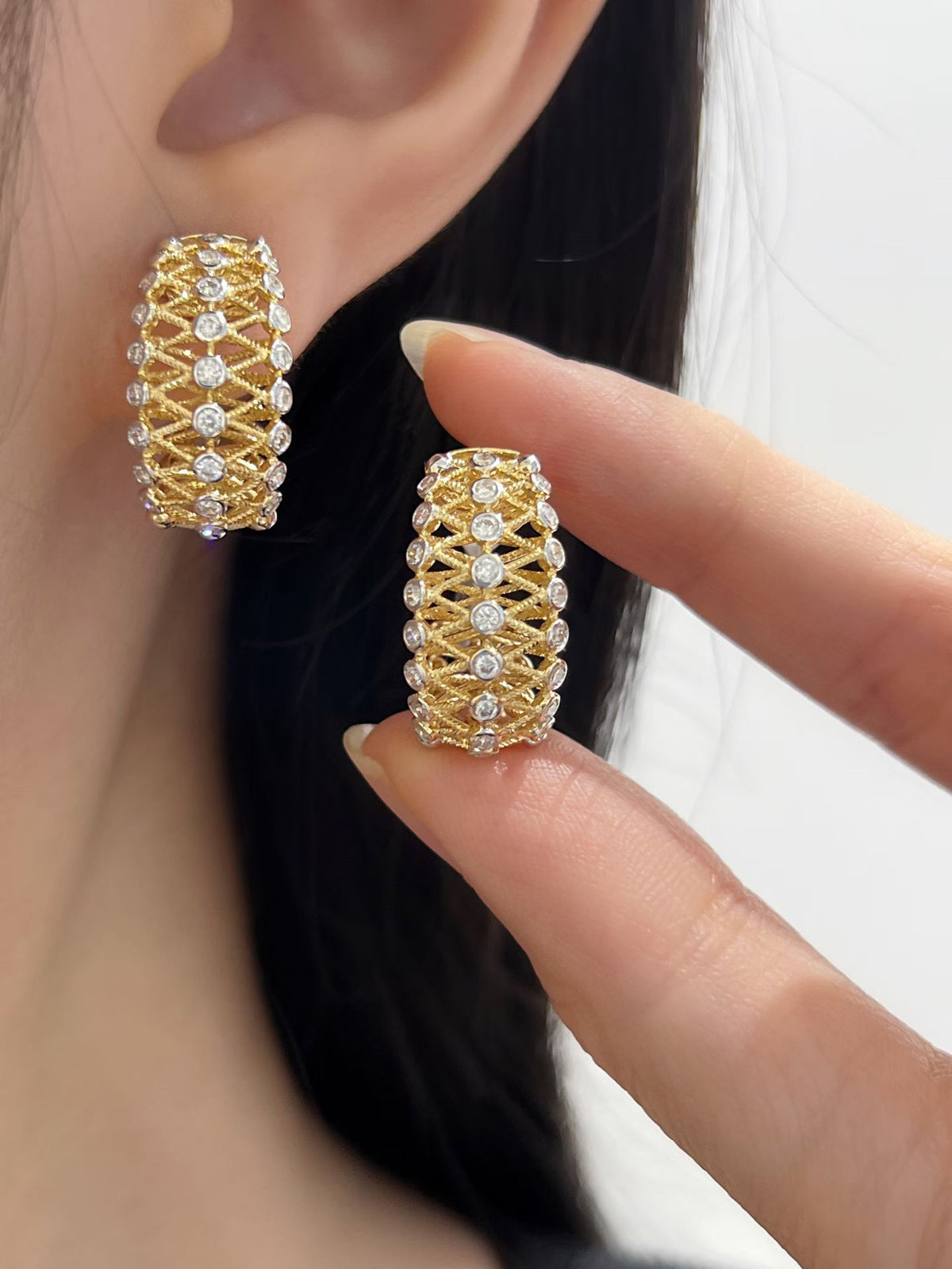 Vintage 18k Gold Diamond Earring (Item No. VT506）