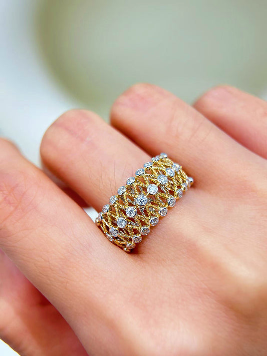 Vintage 18k Gold Diamond Ring (Item No. VT504）