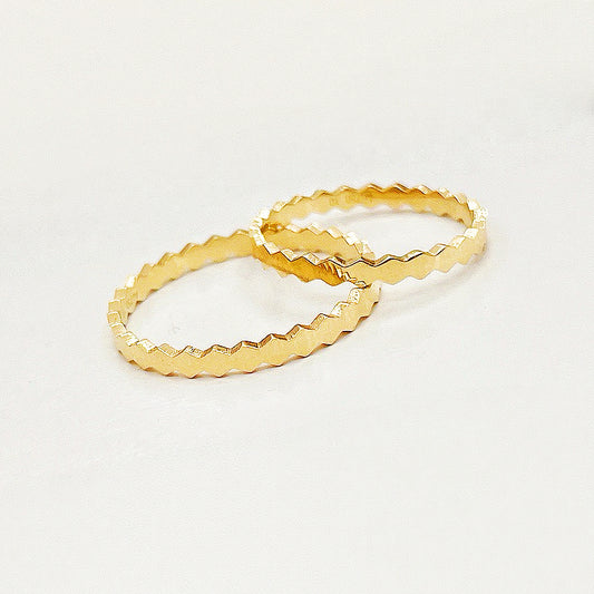 Classic 18k Gold Ring (Item No. HFR038）