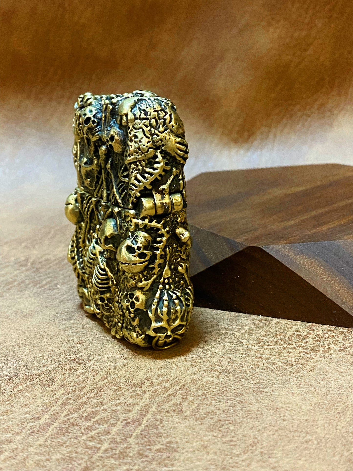 Burial Skull Zippo Lighter Case  (Item No. L0009) Tartaria Onlinestore