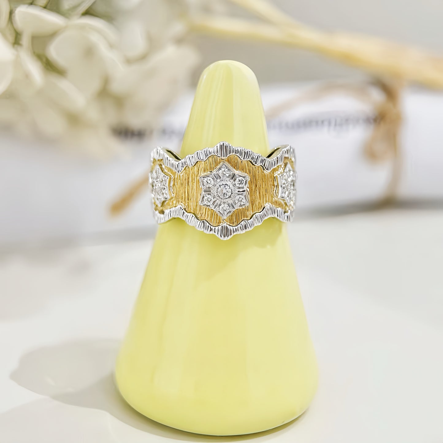 Vintage 18k Gold Diamond Ruby Ring (Item No. VT 277)
