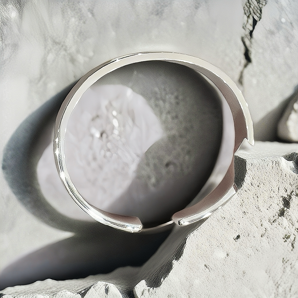 High Polished Platinum Gold Bangle (Item No. GB0035)