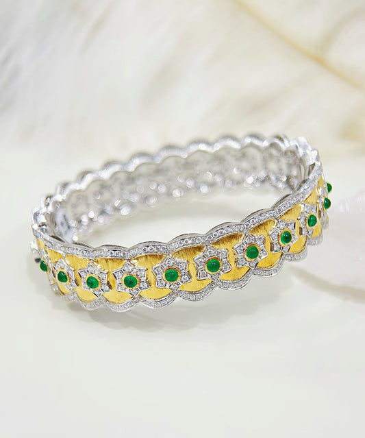 Lace Vintage 18k Gold Emerald Diamond Bracelet (Item No. VT514）