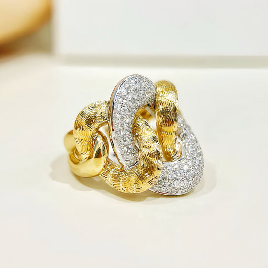 Vintage 18k Gold Diamond Ring (Item No. VT373）