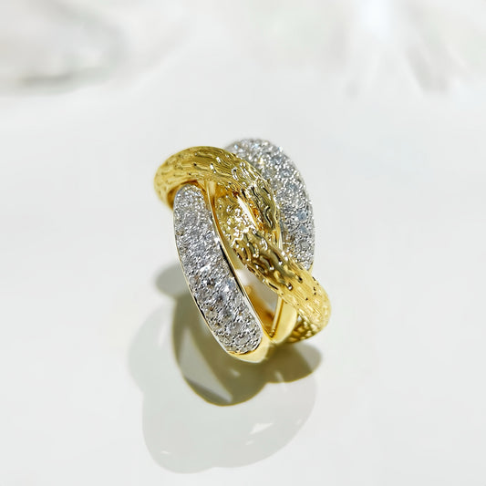 Vintage 18k Gold Diamond Ring (Item No. VT333)