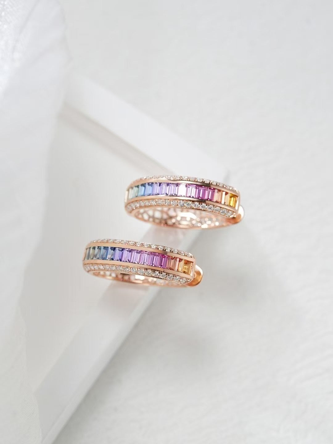 Rainbow Sapphire 18k Gold Earring (Item No. SA115）