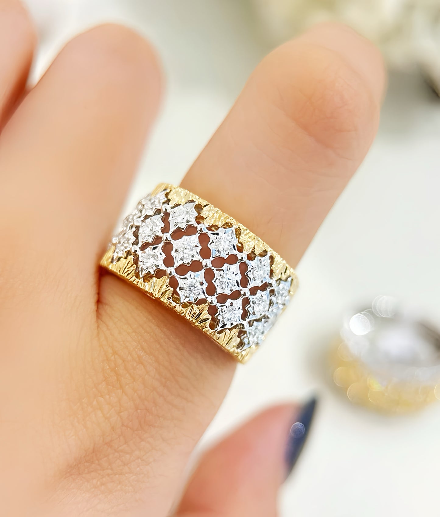 Vintage 18k Gold Diamond Ruby Ring (Item No. VT 281)