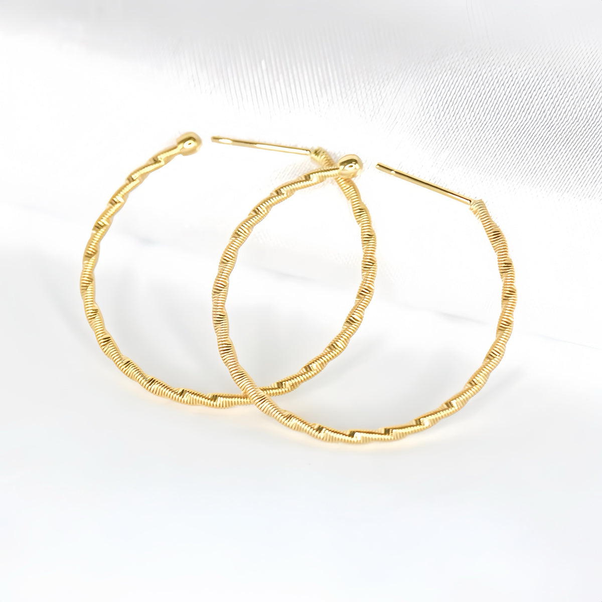 Electroforming Twisted 18k Gold Earring (Item No. DG173CR）