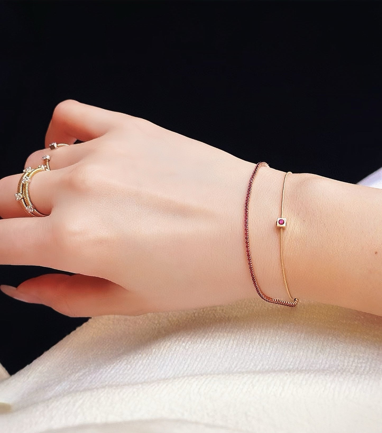 Vintage 18k Gold Diamond Ruby Emerald Bracelet (Item No. VT107）