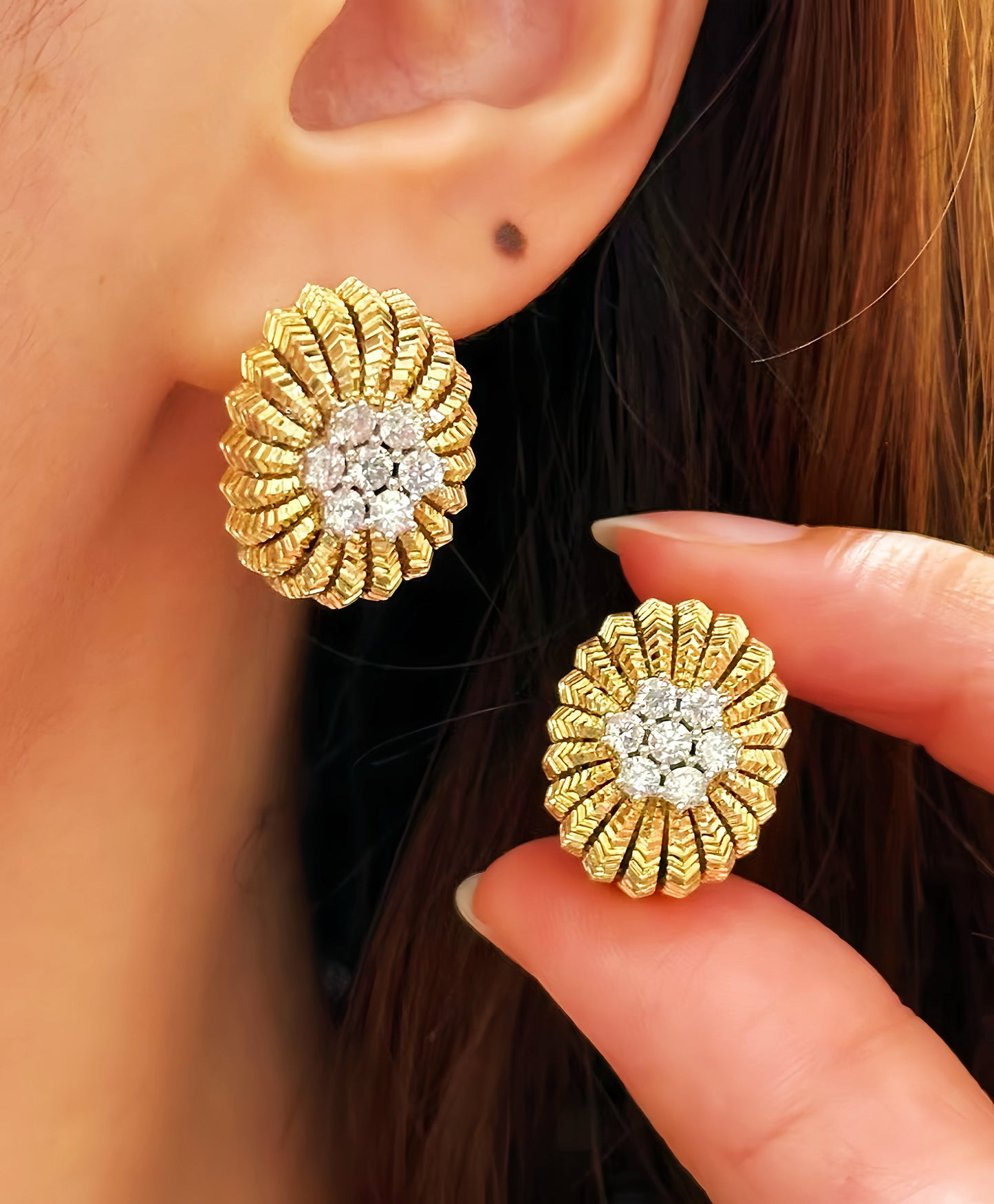 Dome Vintage 18k Gold Diamond Earring (Item No. VT192）