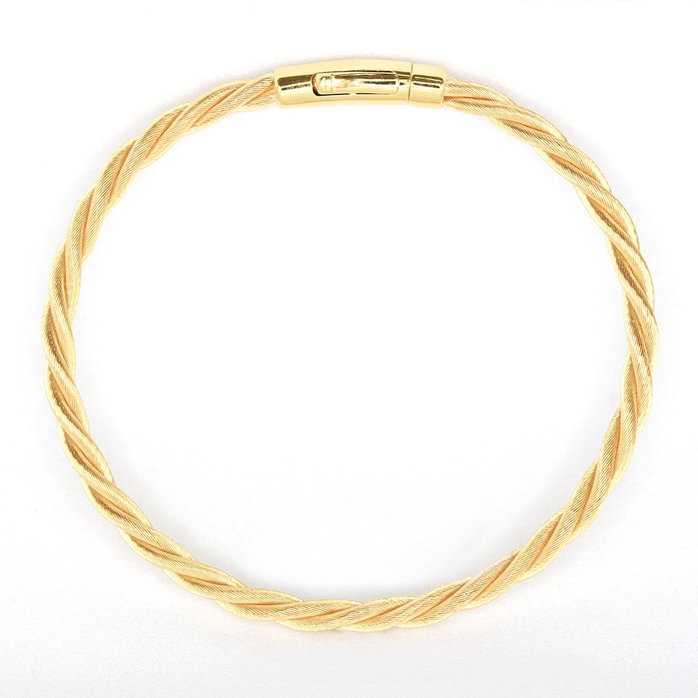 Twisted 18K Gold Bracelet (Item No. SH091CB)