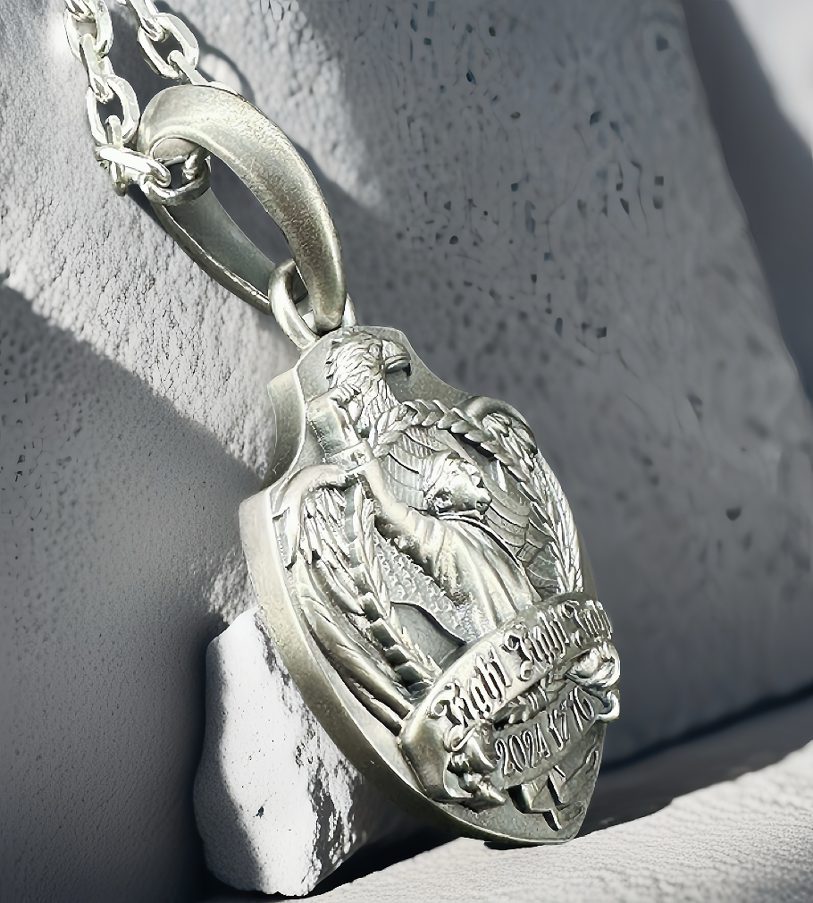 Eagle Pendant (Item No. EG03)