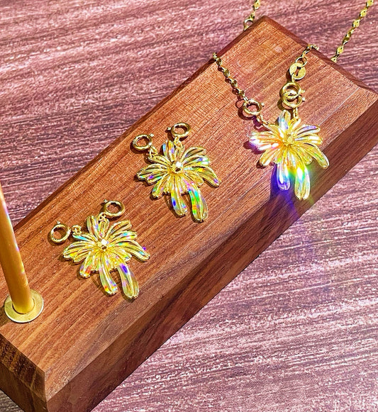 Laser Iridescent 18k Gold Pendant (Item No. SJP006）