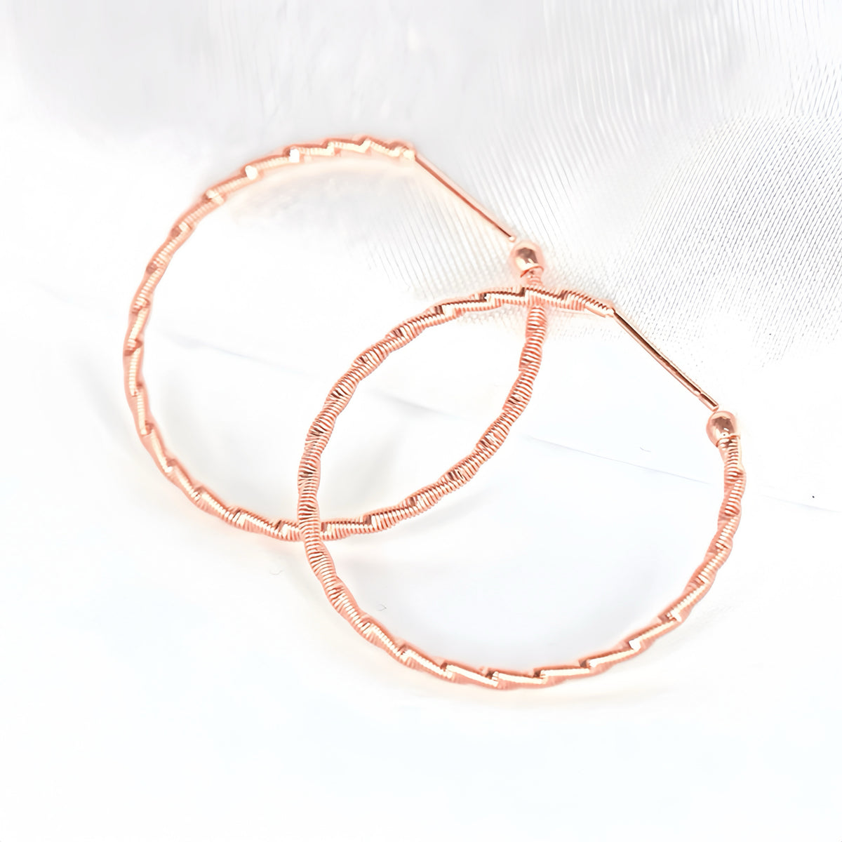 Electroforming Twisted 18k Gold Earring (Item No. DG173CR）