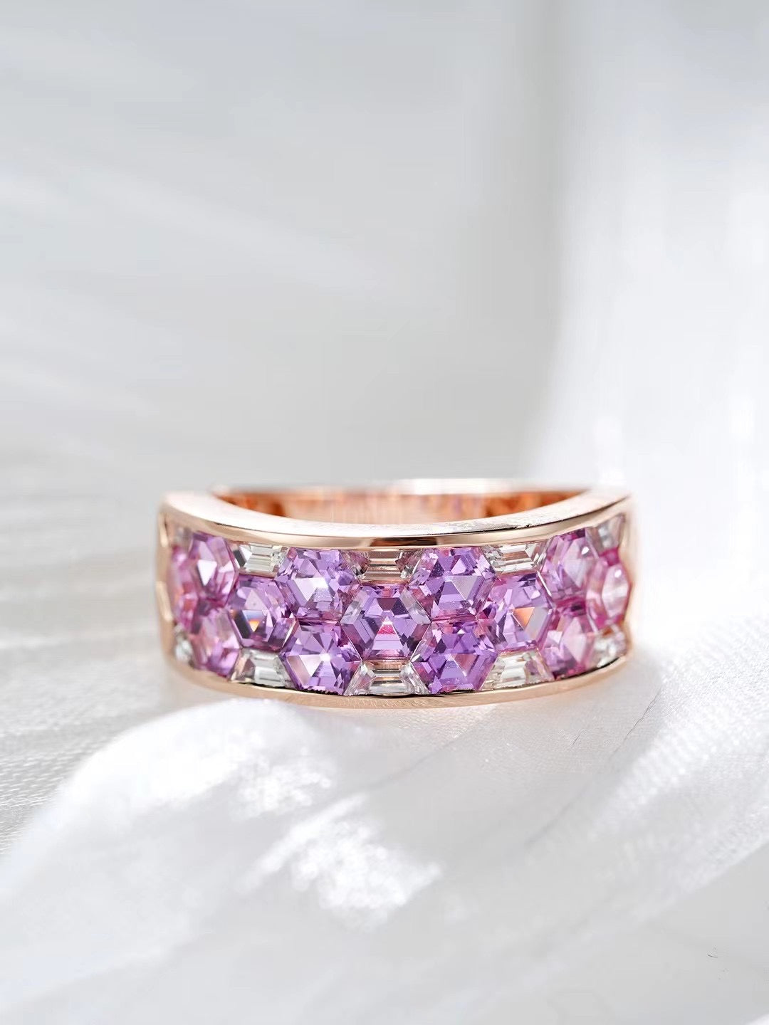 Rainbow Sapphire 18k Gold Ring (Item No. SA086）