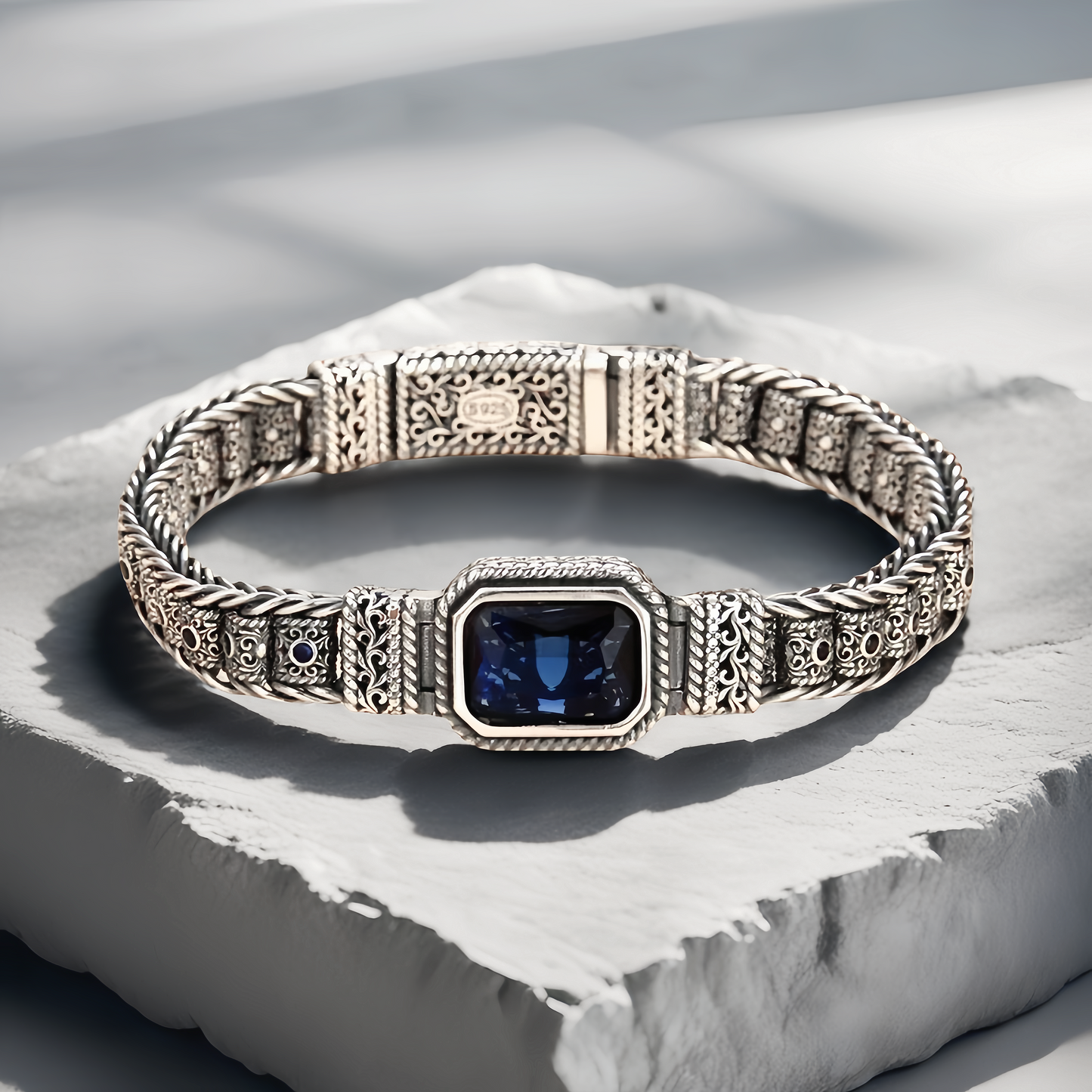 Fashion Silver Bracelet (Item No. B0688）