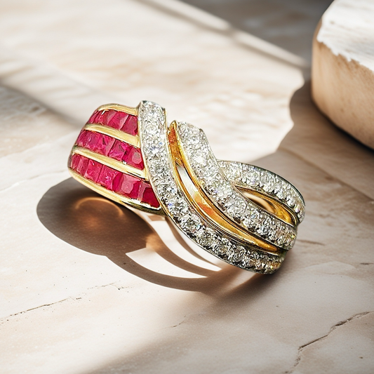 Vintage 18k Gold Diamond Ruby Ring (Item No. VT022）