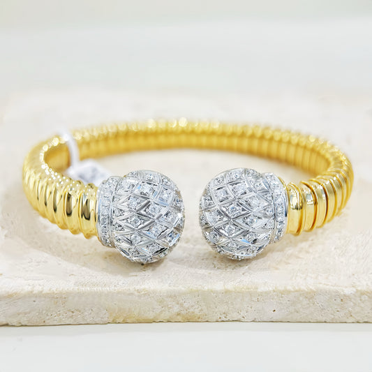 Weaving Vintage 18k Gold Diamond Bracelet (Item No. VT349)