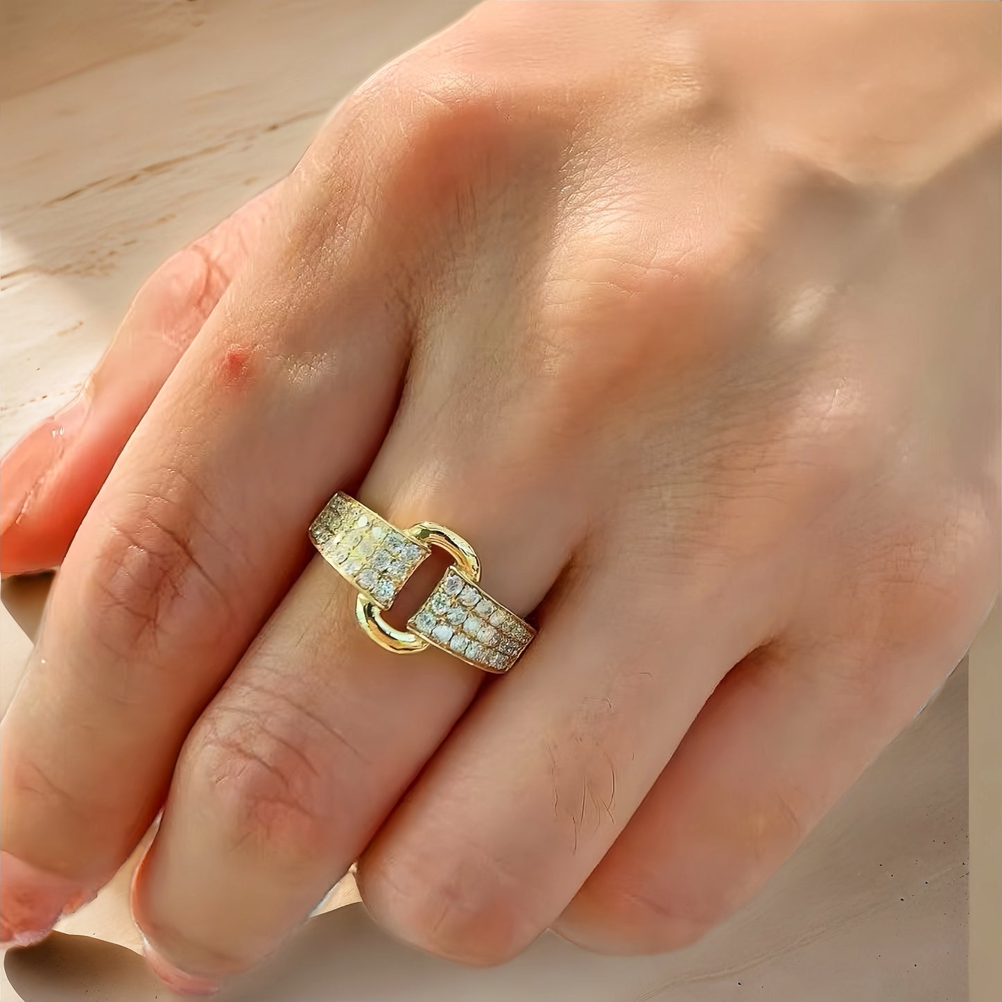 Vintage 18k Gold Sapphire Diamond Ring (Item No. VT186）